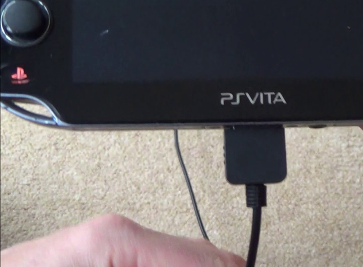 PS Vita проблема со штекером